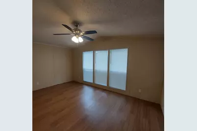911 Barrier, Marble Falls, TX 78654 - Photo 6