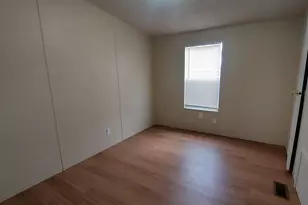 911 Barrier, Marble Falls, TX 78654 - Photo 4