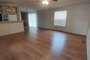 911 Barrier, Marble Falls, TX 78654 - Photo 2