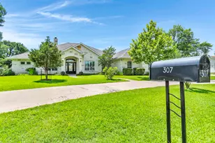 307 E Pheasant Dr, Highland Haven, TX 78654 - Photo 2
