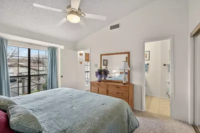 104 S Big Spur, Horseshoe Bay, TX 78657 - Photo 14