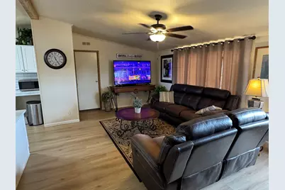 401 Lillian Dean, Buchanan Dam, TX 78609 - Photo 2