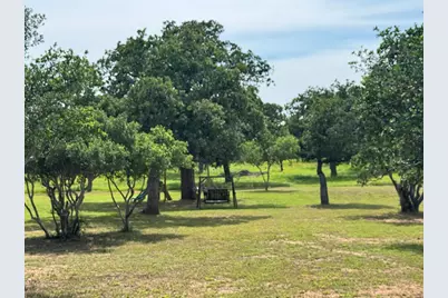 401 Lillian Dean, Buchanan Dam, TX 78609 - Photo 30