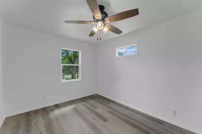 1002 S Pierce Street, Burnet, TX 78611 - Photo 26