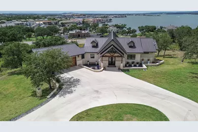 108 Surefire, Horseshoe Bay, TX 78657 - Photo 2