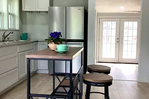 409 N Vandeveer St, Burnet, TX 78611 - Photo 8