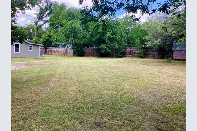 409 N Vandeveer Street, Burnet, TX 78611 - Photo 40