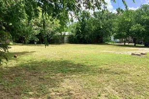 409 N Vandeveer St, Burnet, TX 78611 - Photo 38