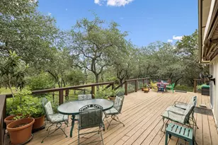 300 Bluff Rd, Spicewood, TX 78669 - Photo 32