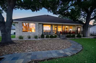 909 Red Sails Dr, Horseshoe Bay, TX 78657 - Photo 38