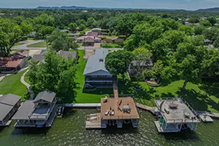 208 Riverside Dr, Kingsland, TX 78639 - Photo 10