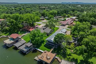 208 Riverside Dr, Kingsland, TX 78639 - Photo 8