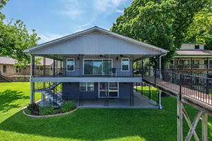 208 Riverside Dr, Kingsland, TX 78639 - Photo 4
