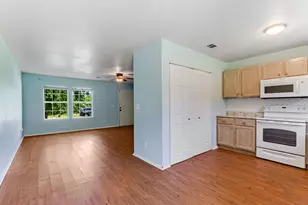 6261 River Oaks Dr, Kingsland, TX 78639 - Photo 10