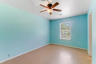6261 River Oaks Dr, Kingsland, TX 78639 - Photo 16