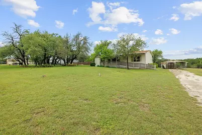 1210 Thousand Oaks Trl, Liberty Hill, TX 78642 - Photo 24