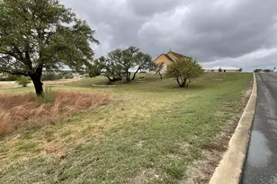 104 Rolling Waters Ct, Marble Falls, TX 78654 - Photo 22