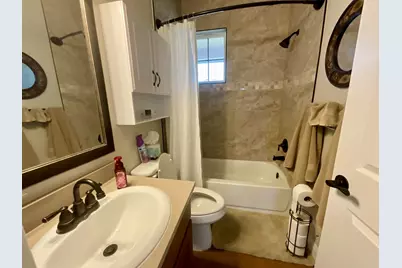 104 Rolling Waters Court, Marble Falls, TX 78654 - Photo 16