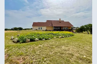 104 Rolling Waters Court, Marble Falls, TX 78654 - Photo 26