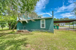 1005 Bayley, Llano, TX 78643 - Photo 32