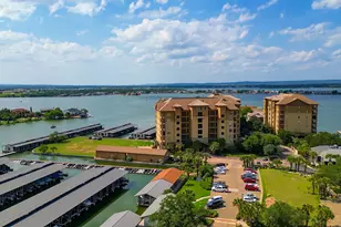 101 W Bank, Horseshoe Bay, TX 78657 - Photo 24