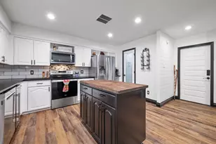 113 Timber Lake Dr, Kingsland, TX 78639 - Photo 16