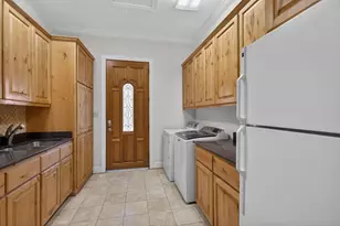 2428 River Oaks, Kingsland, TX 78639 - Photo 18