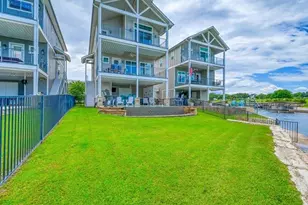 408 Island Cir, Kingsland, TX 78639 - Photo 24