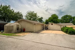 505 Avenue E, Marble Falls, TX 78654 - Photo 42