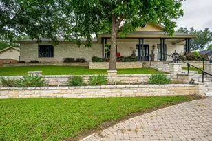 505 Avenue E, Marble Falls, TX 78654 - Photo 6