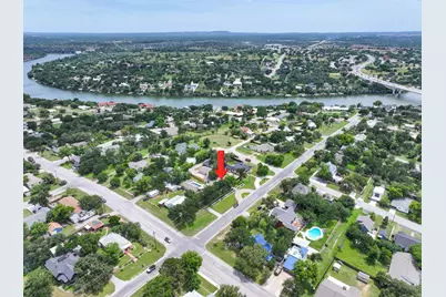 505 Avenue E, Marble Falls, TX 78654 - Photo 8