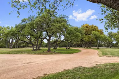 7503 E US Hwy 290, Johnson City, TX 78636 - Photo 2