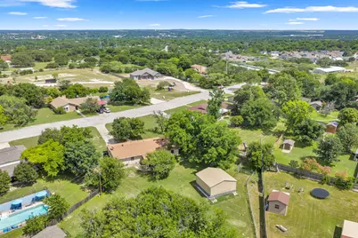 8 Saul Drive, Lampasas, TX 76550 - Photo 32