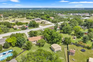 8 Saul Dr, Lampasas, TX 76550 - Photo 32