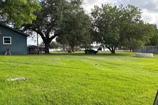 306 Beach Dr Dr, Sunrise Beach, TX 78643 - Photo 24
