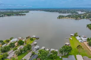 306 Beach Dr Dr, Sunrise Beach, TX 78643 - Photo 2