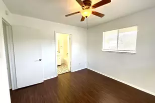 319 Nolen Dr, Horseshoe Bay, TX 78657 - Photo 14