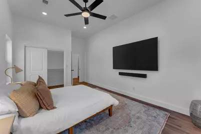 705 Flag Street, Llano, TX 78643 - Photo 30