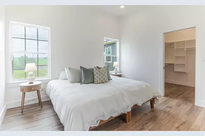 705 Flag Street, Llano, TX 78643 - Photo 10