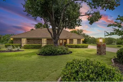 118 Longhorn, Horseshoe Bay, TX 78657 - Photo 2