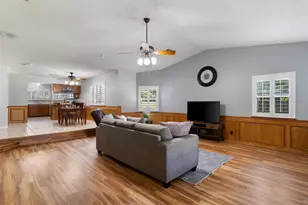 6448 River Oaks Dr, Kingsland, TX 78639 - Photo 10