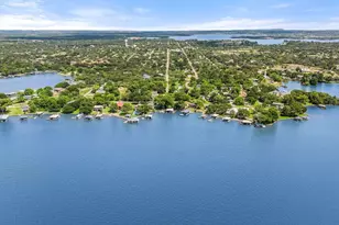 402 South Shorewood, Granite Shoals, TX 78654 - Photo 2