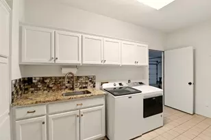 2805 Aurora, Horseshoe Bay, TX 78657 - Photo 8