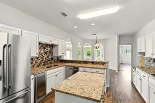 2805 Aurora, Horseshoe Bay, TX 78657 - Photo 6