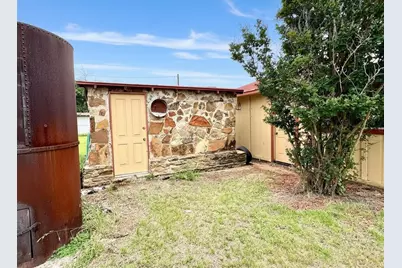 200 Persimmon, Tow, TX 78672 - Photo 12