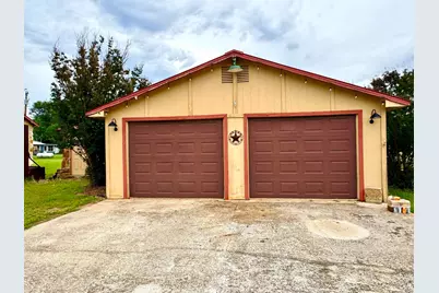 200 Persimmon, Tow, TX 78672 - Photo 26