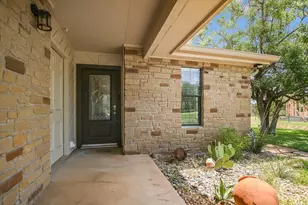 603 Sunray, Horseshoe Bay, TX 78657 - Photo 2