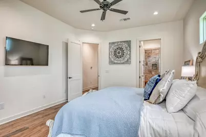 302 Parallel Circle, Horseshoe Bay, TX 78657 - Photo 16