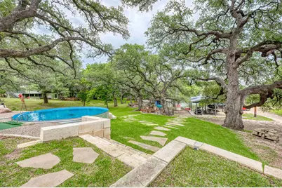 2001 Granite Cove, Kingsland, TX 78639 - Photo 32