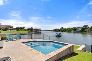 412 Island Cir, Kingsland, TX 78639 - Photo 4